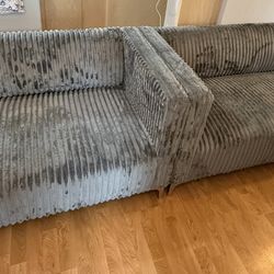 Modern Velvet Gray Ribbed Design Sofa - 2 Piece Set- Like new 🛋️