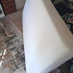 Twin Size Gel Mattress. Good As New