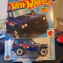 Hot Wheels Nissan Patrol Custom 