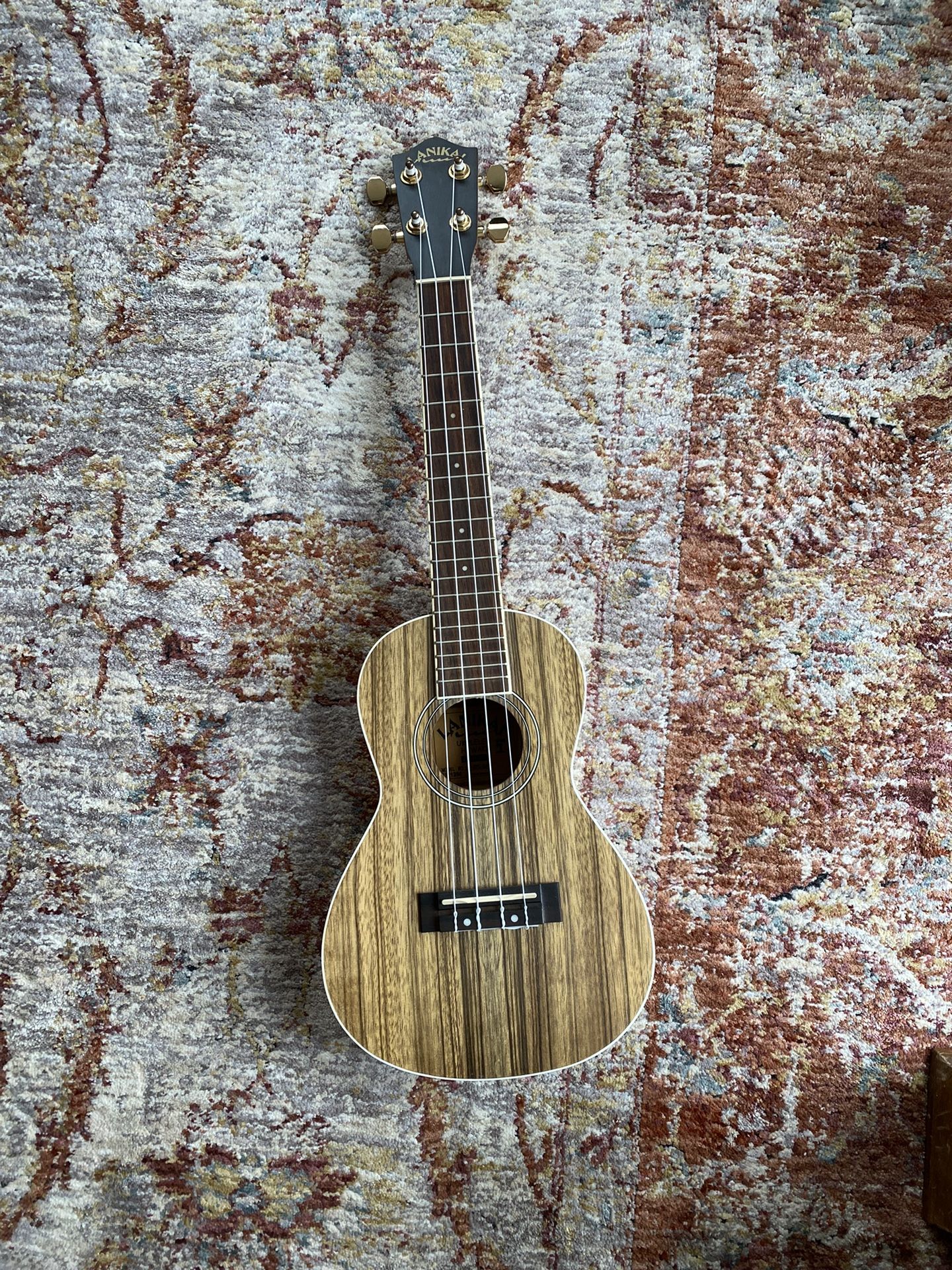 Lanikai Ukulele + Case