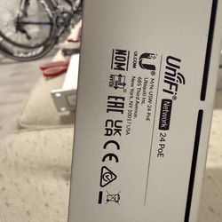 Ubiquiti UniFi Switch 24 PoE.