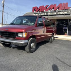 2001 Ford E-350