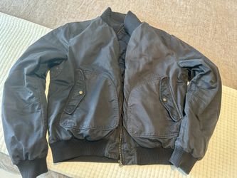 BURBBERY men’s reversible jacket size L