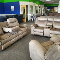 Reclining Gliding Set With Consoles