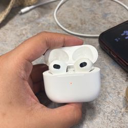 GEN 3 AIRPODS