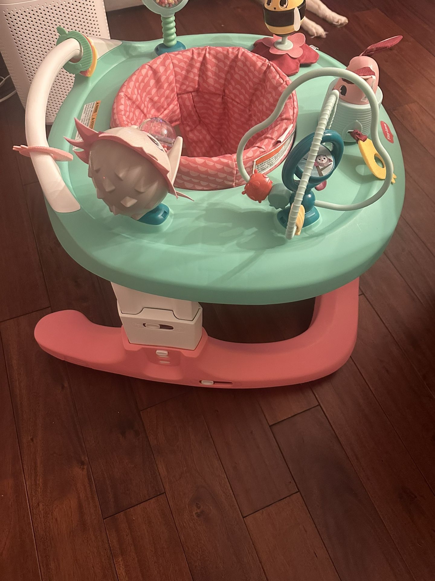Toys (walker)