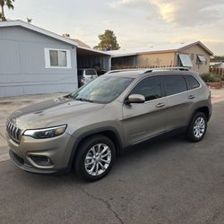 2019 Jeep Cherokee