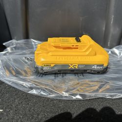 Dewalt XR 4AH power pack