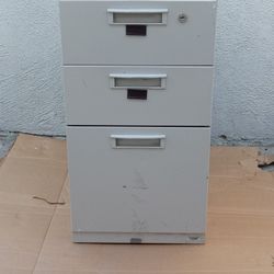 Steelcase 3-drawer File Cabinets 