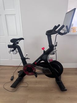Peloton bike model PLTN-RB1VQ