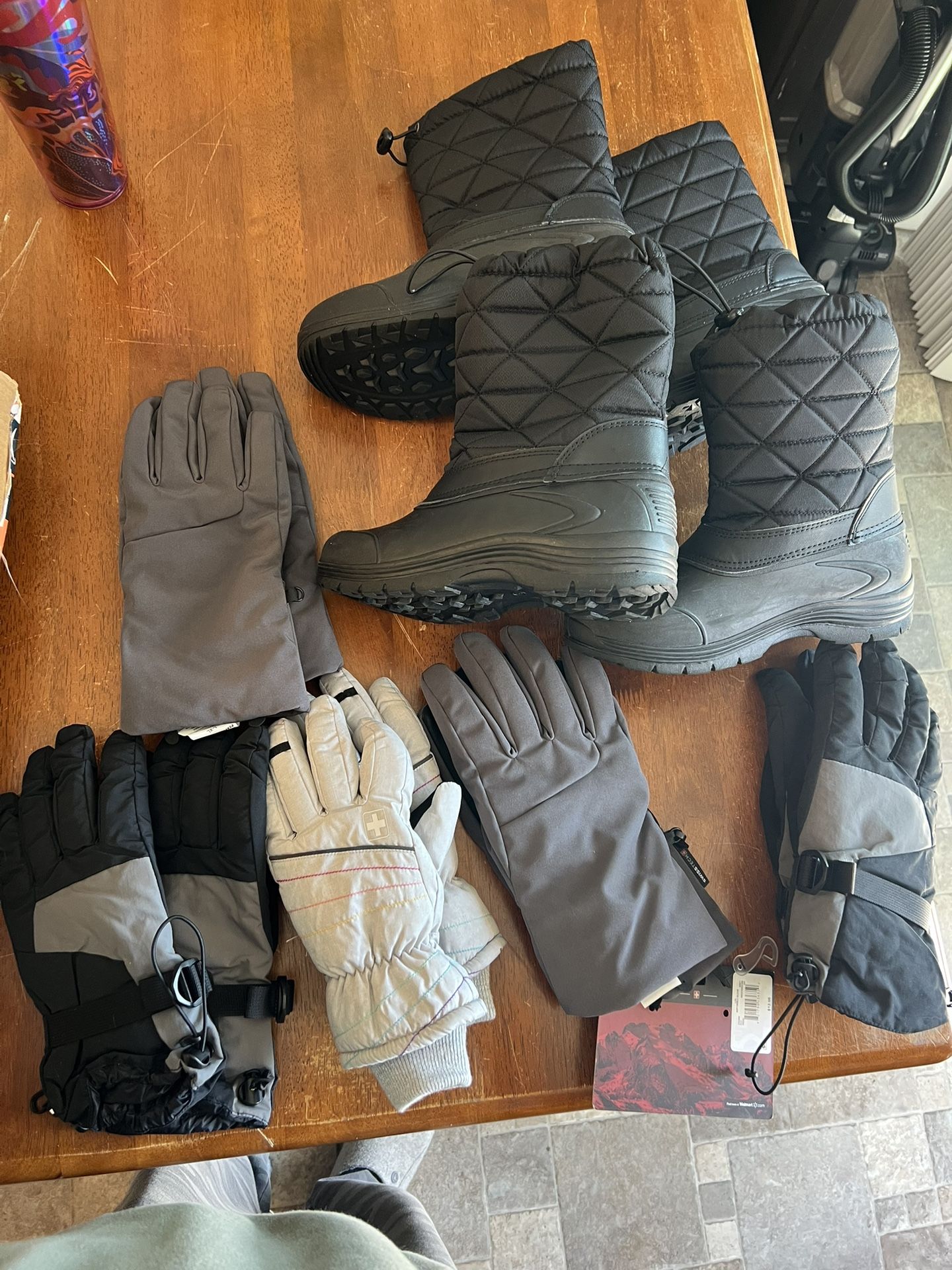 Snow Gear Lot- Women’s