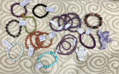 Lot of Energy Stones Jewlery - 16 Bracelets 1 Necklace + 2 Accessories High Quality Crystal Stone Lot New For Sale Gifts
