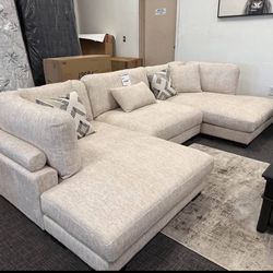 I am selling a new modular sectional sofa.