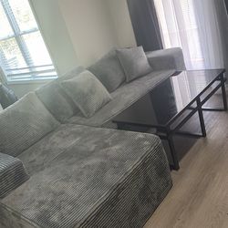 Moving sale