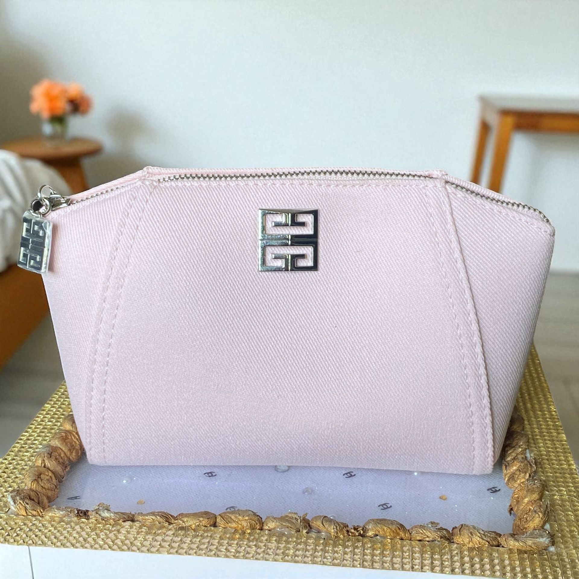 Givenchy Iconic pink nude pouch with silver zipper & silver metal Givency logo 