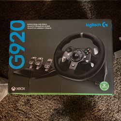 Logitech G920 Steering Wheel & Pedals