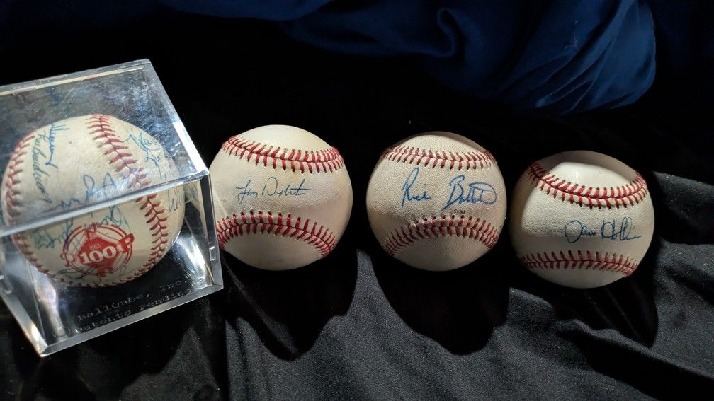 Signed Baseballs Lot 