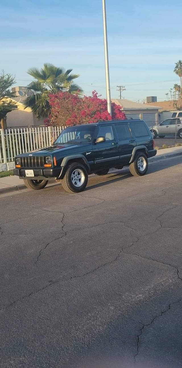 1998 Jeep Cherokee 4WD