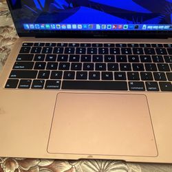 2019 MacBook Air, Rose Gold 