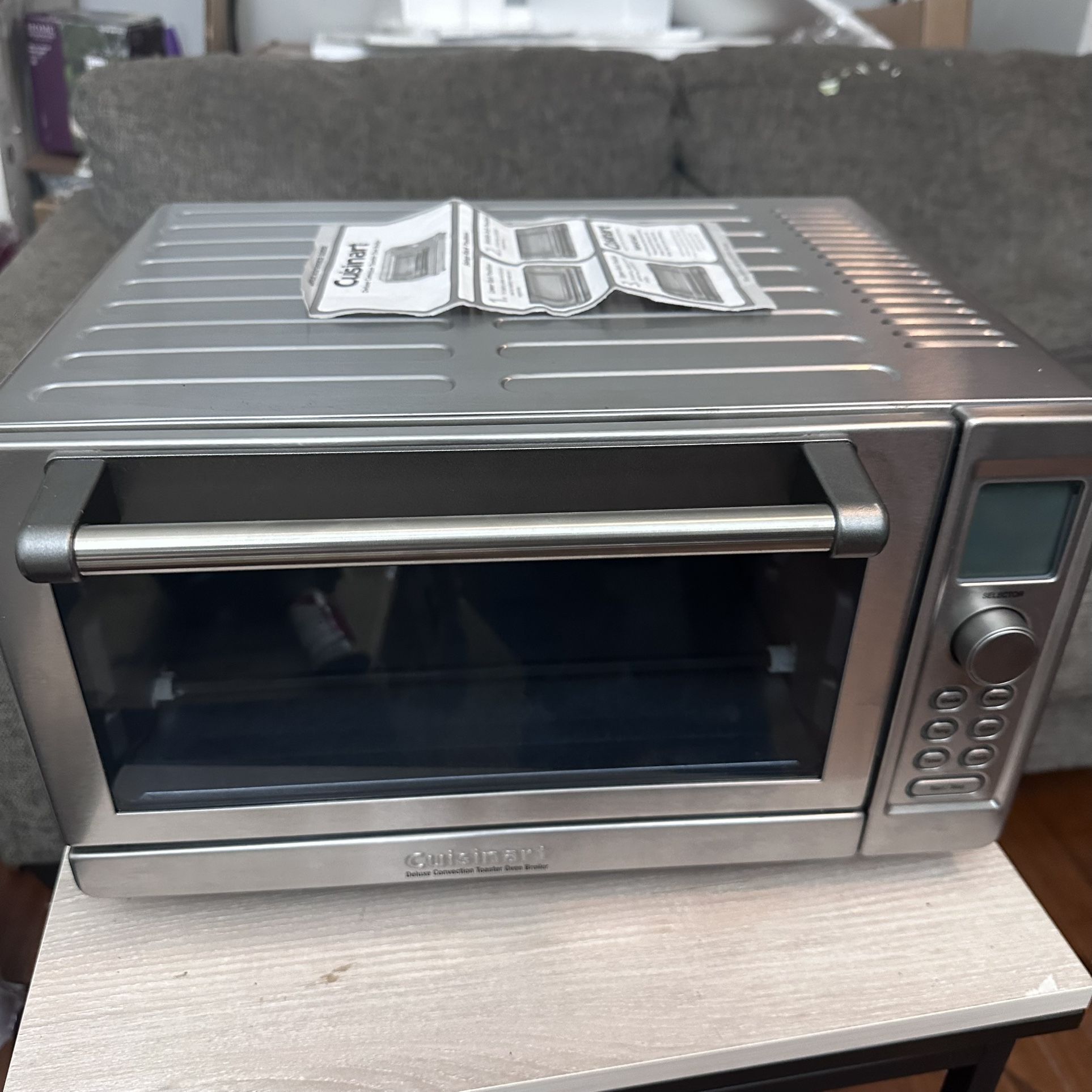 Cuisinart TOB-135N Deluxe Convection Toaster Oven Broiler, Brushed Stainless, Silver