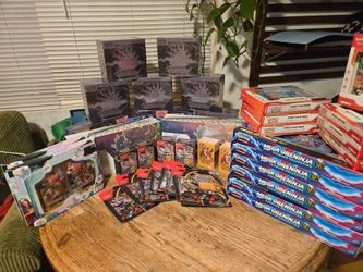 Pokémon TCG Sealed Product Lot x40 items