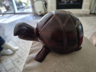 Cute Carved Rosewood/Ironwood Turtle Figurine