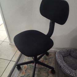 Black Swivel Chair