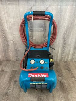 Makita 3HP 5.2 Gallon Air Compressor MAC5200