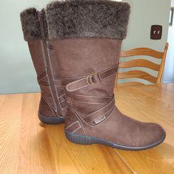 U.S. Polo Assn Women's Brown Fur Zip-Up Boots-Size 7.5