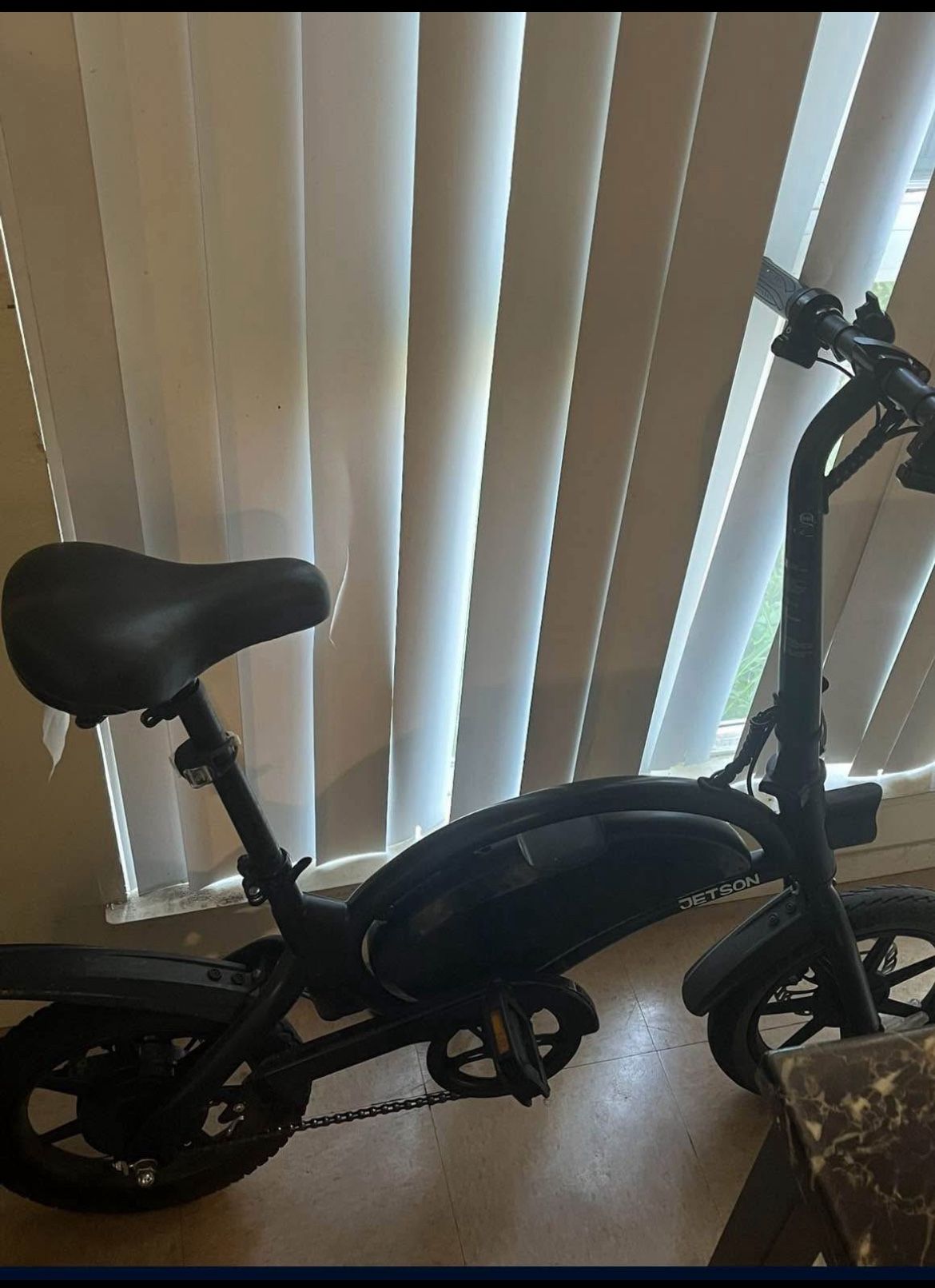 Jetson Pro Bolt Electric Bike 