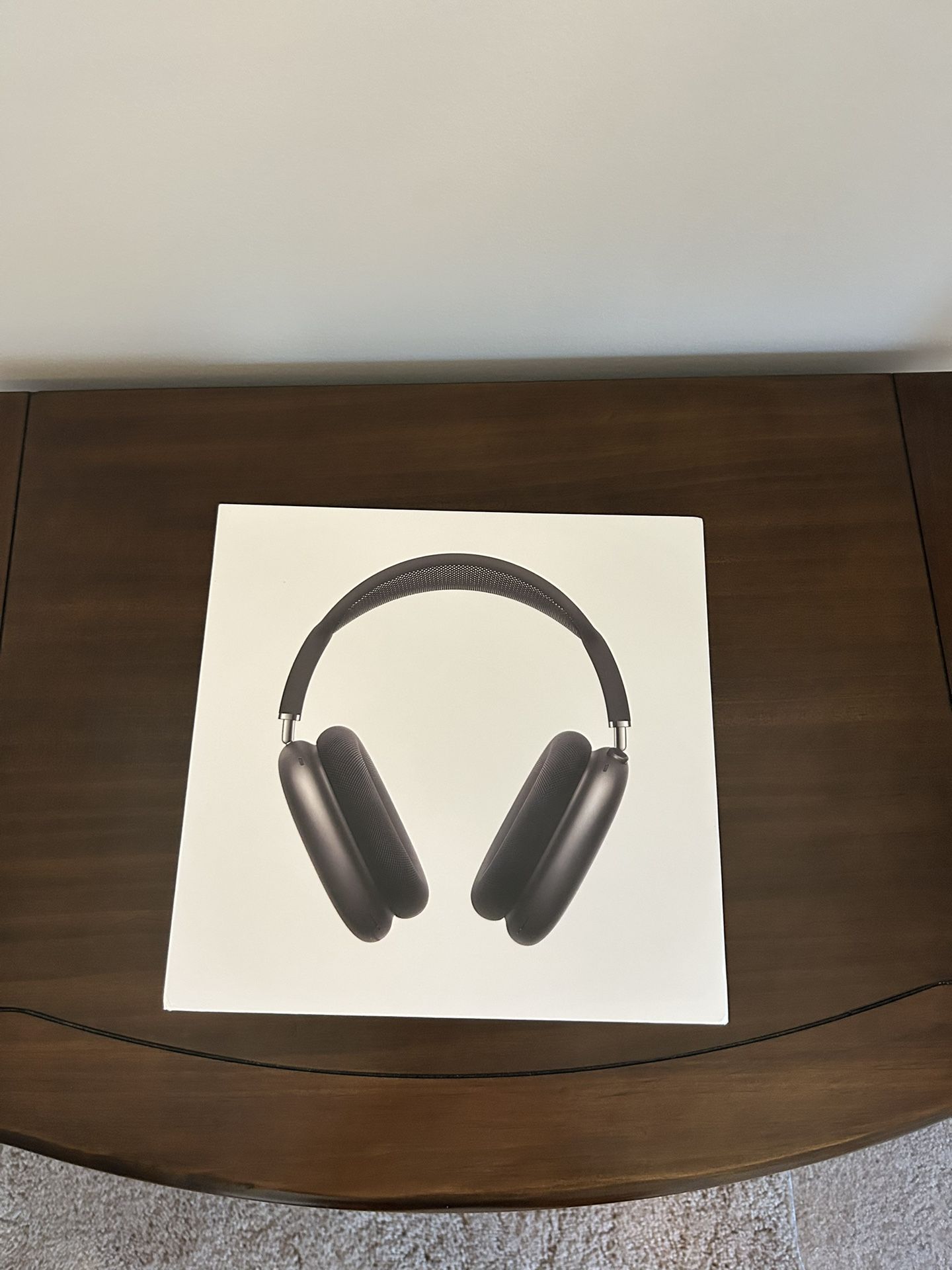 AirPod Max With Case