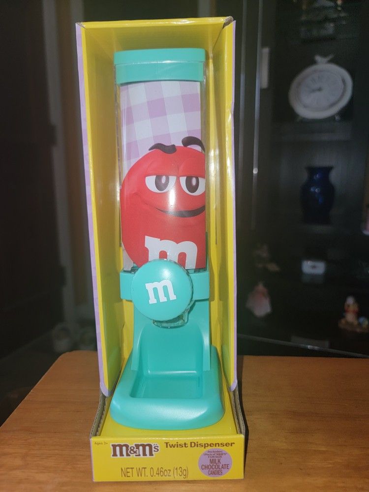 😉NEW M&M CANDY DISPENSER