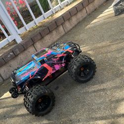 RC. 10 Scale ZD RACING BASHER   Pickup Truck 