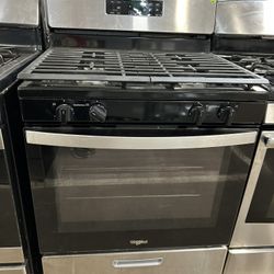 Se vende estufa de acero inoxidable de 5 quemadores