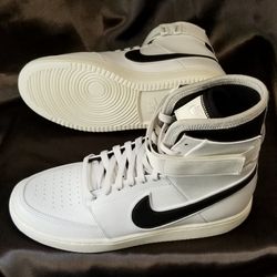Nike double clearance court