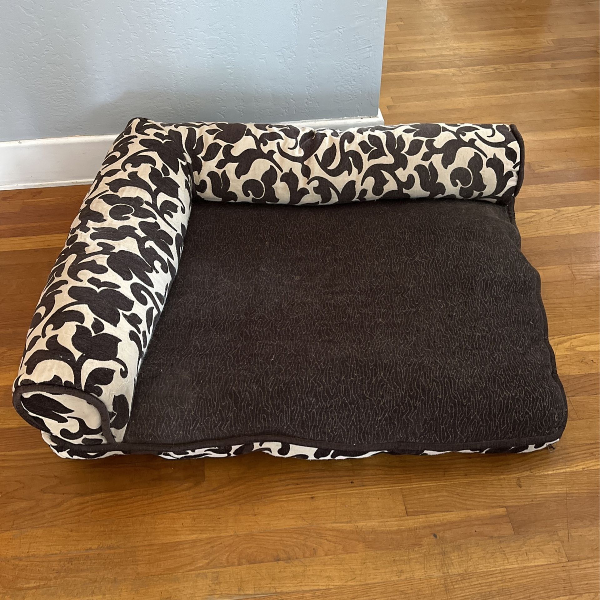 Large Dog Bed 