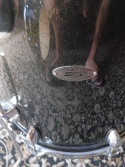 Tama 16" floor tom