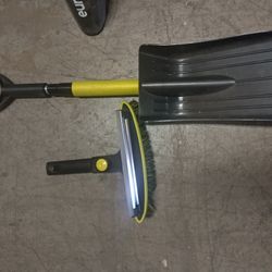 Snow Shovel 