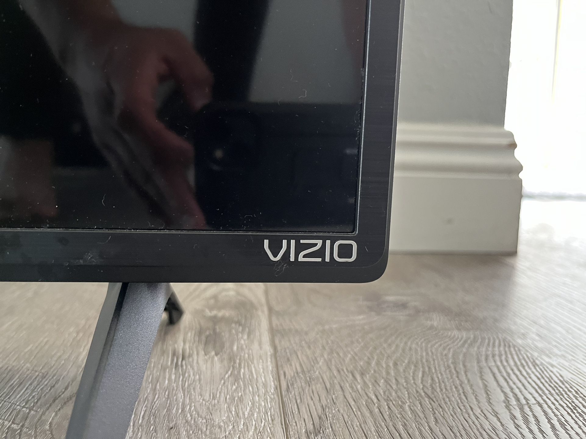VIZIO TV for Sale in Anaheim, CA OfferUp