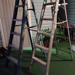 (2) 8' Ladders