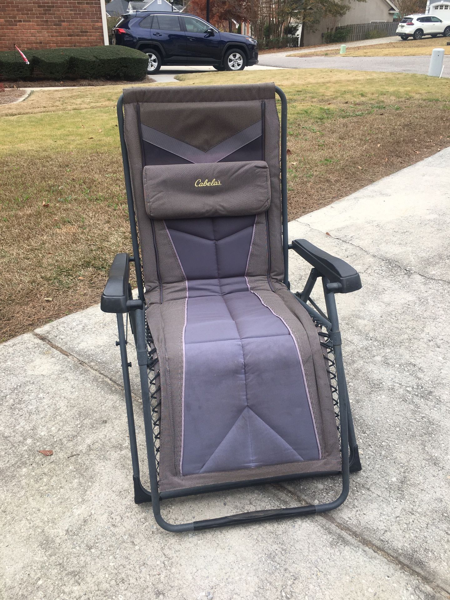 Cabela’s Big Outdoorsman Lounger