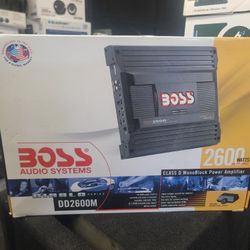 NEW 2600 WATT BASS AMPLIFIER 
