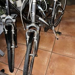 Giant Womens Bike For sale Great Condition $150 And $275 