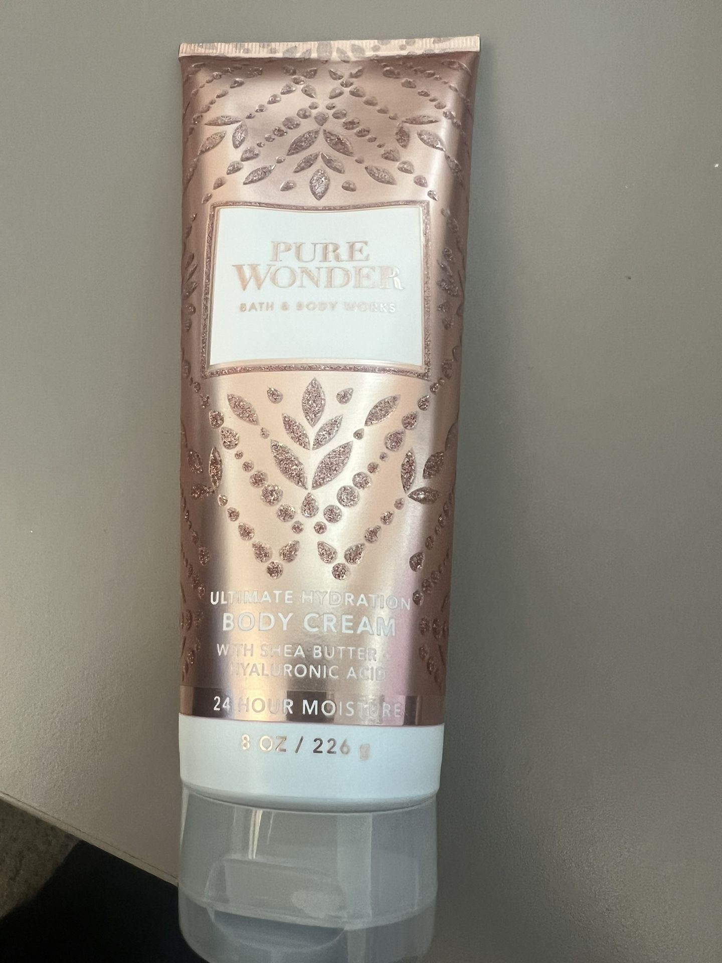 Bath & Body Works Pure Wonder Body Cream 8 oz