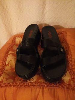 SANDLES