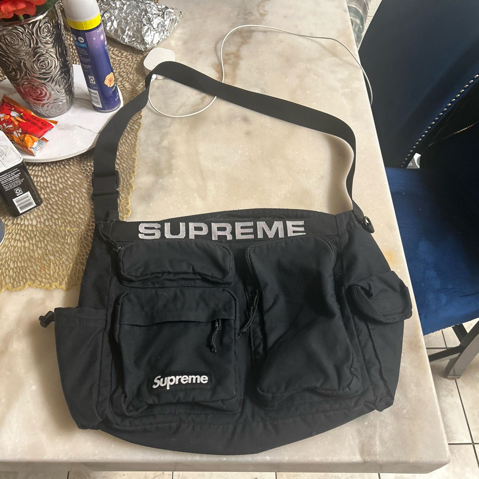 supreme black field messenger bag