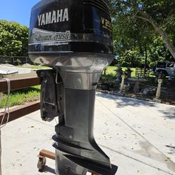 Yamaha 250 Hp Two Stroke Fuel Injection Ox66 Outboard Motor 30" Long Shaft