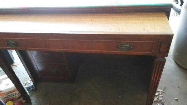 Antique Desk With Pull Out Table For Sale In Chesterfield Mo