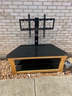 Avista 3 Shelf TV Stand Very Good Condition