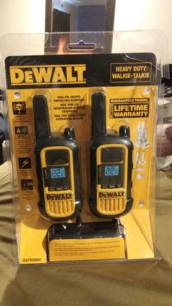 DeWalt heavy duty walkie talkies 800